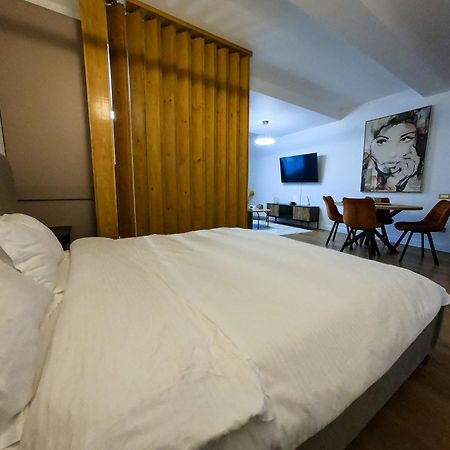 Apartament 1 Ultra Central Cluj-Napoca Extérieur photo